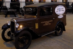 Austin-7-at-the-Royal-Inn-1